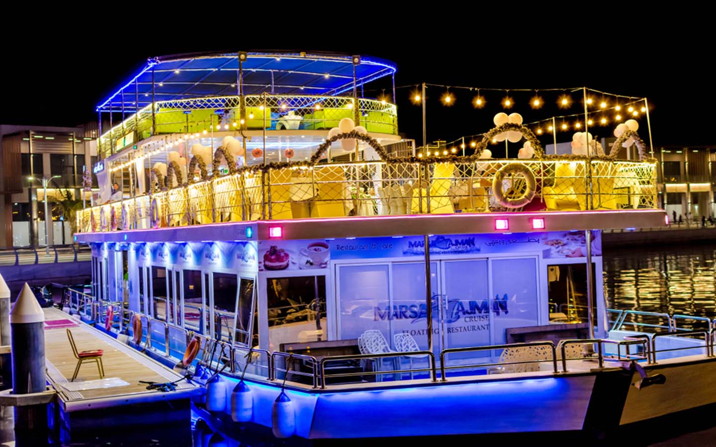 dubai marina yacht dinner cruise price