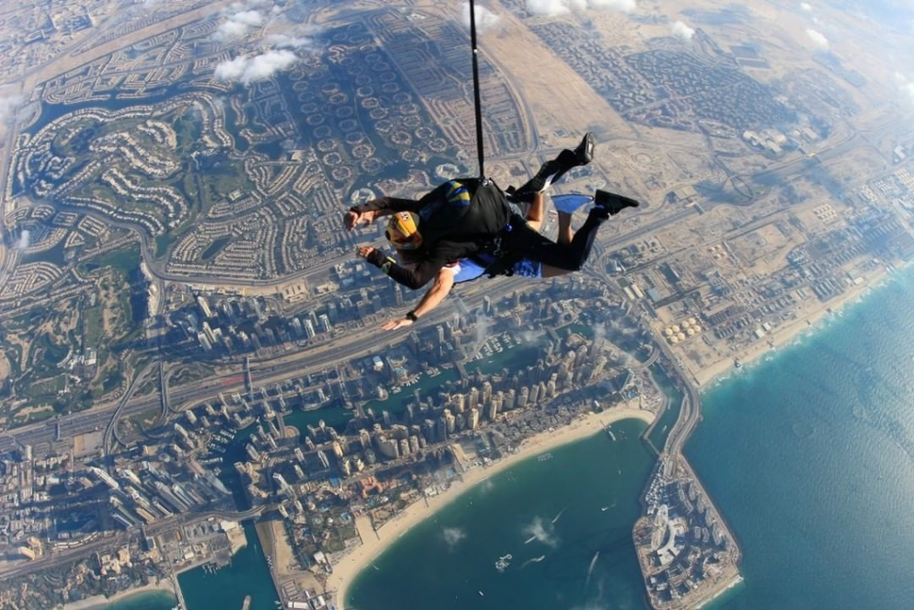 skydive dubai price